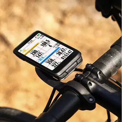 Dlaczego transfleksyjny moduł TFT jest idealny do wyświetlaczy zewnętrznych